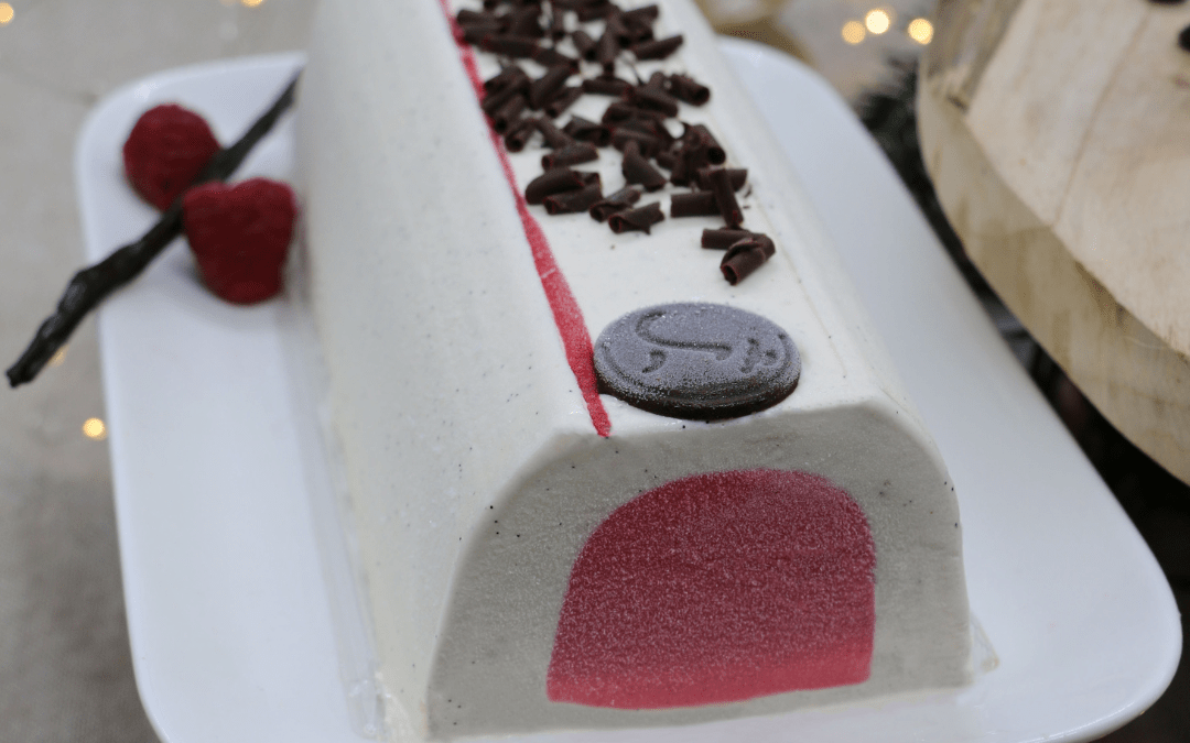 Bûche artisanale Vanille de Tahiti & Framboise